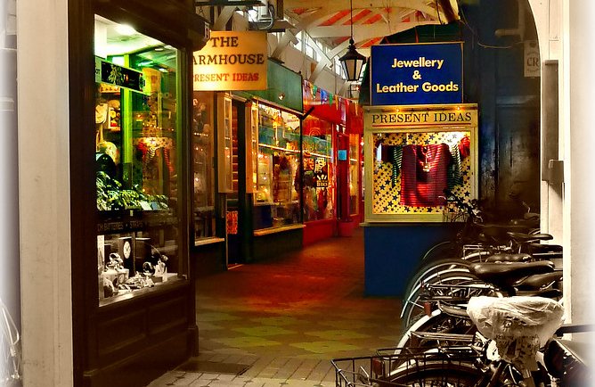 Oxford ..High Street entrance to the covered market ...